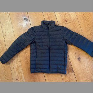 Uniqlo Black Puffer Jacket, barely worn